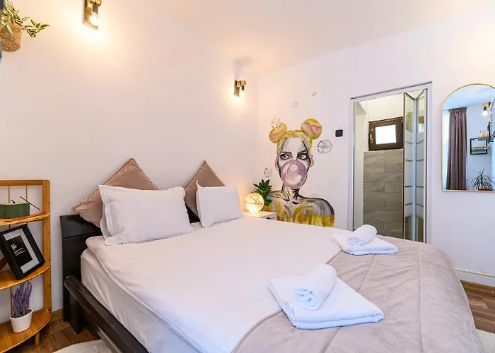 Backpacker\'S Room